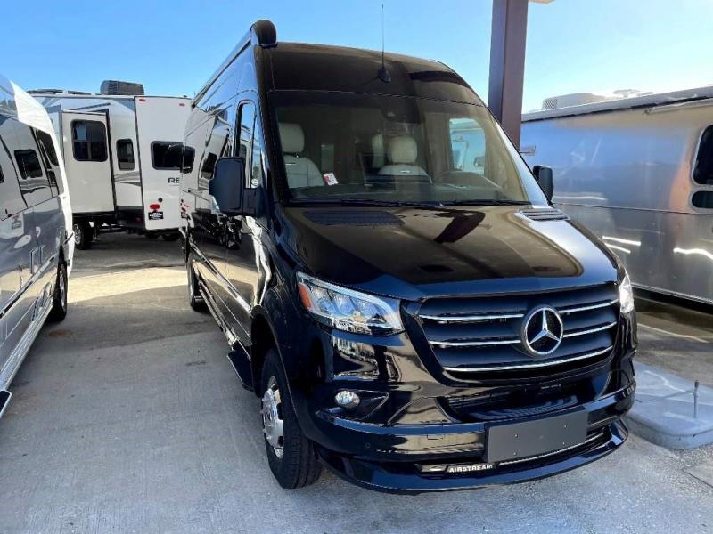 2023 Airstream INTERSTATE 24GT 2023 Airstream INTERSTATE 24GT