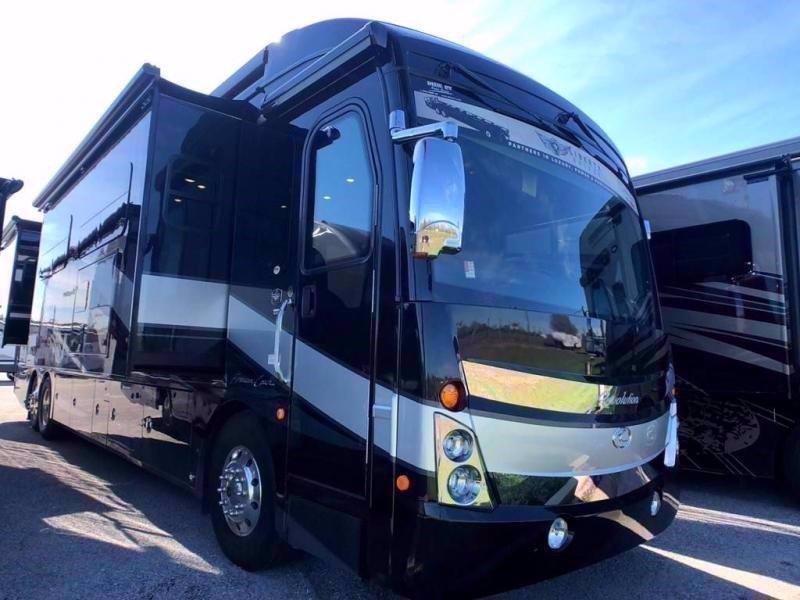 2020 American Coach REVOLUTION 42V 2020 American Coach REVOLUTION 42V
