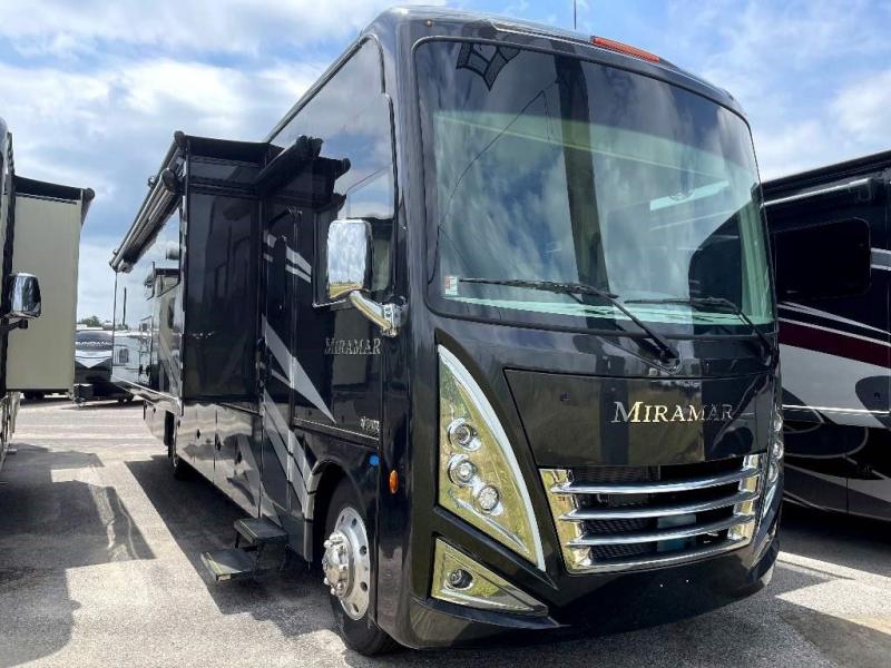 2023 Thor Motor Coach MIRAMAR 35.2 2023 Thor Motor Coach MIRAMAR 35.2