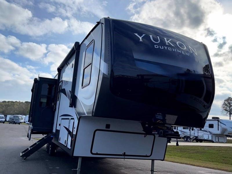 2022 Dutchmen Mfg YUKON 320RL 2022 Dutchmen Mfg YUKON 320RL