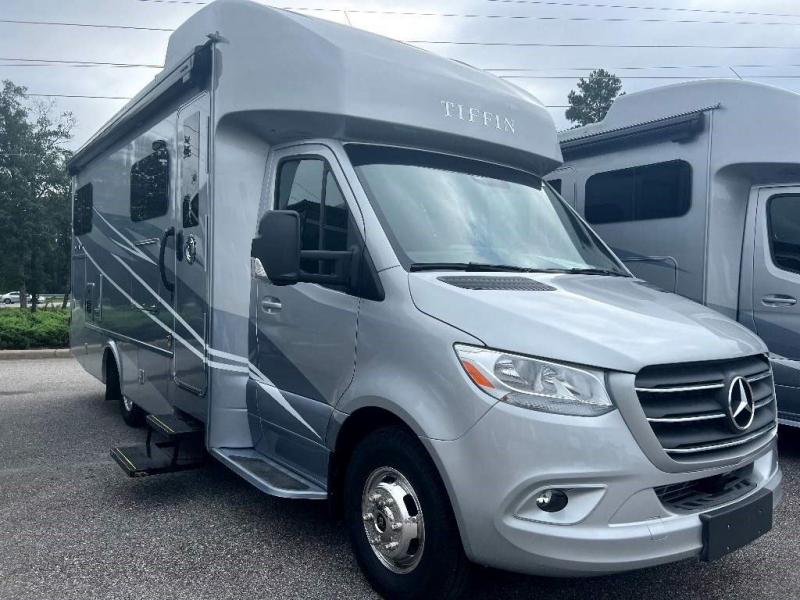 2023 Tiffin Motorhomes WAYFARER 25 LW 2023 Tiffin Motorhomes WAYFARER 25 LW
