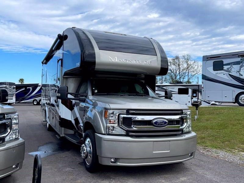 2022 Thor Motor Coach MAGNITUDE SV34 2022 Thor Motor Coach MAGNITUDE SV34