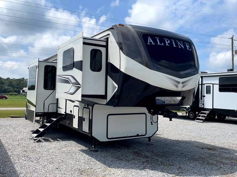 2022 Keystone RV ALPINE 3700FL 2022 Keystone RV ALPINE 3700FL
