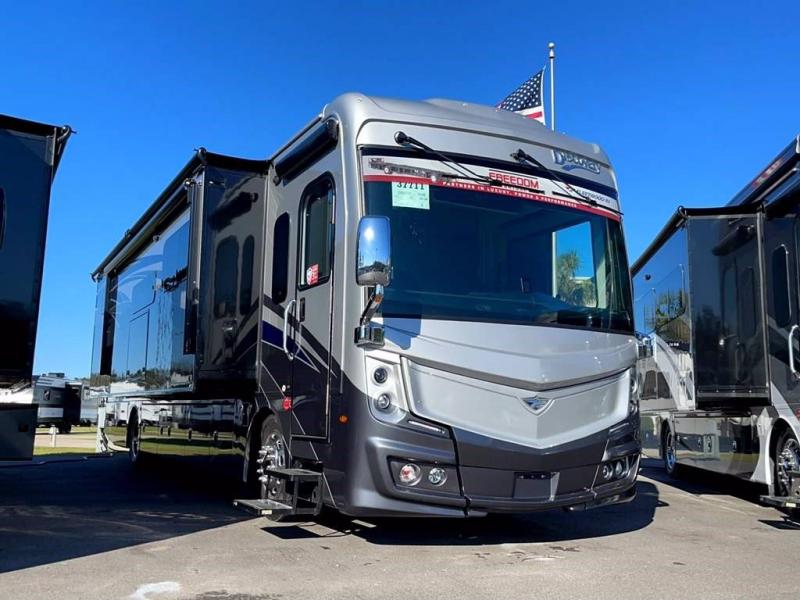 2022 Fleetwood RV DISCOVERY 38W 2022 Fleetwood RV DISCOVERY 38W