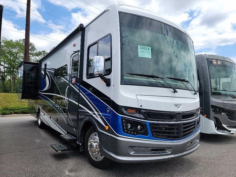 2021 Fleetwood RV BOUNDER 35K 2021 Fleetwood RV BOUNDER 35K