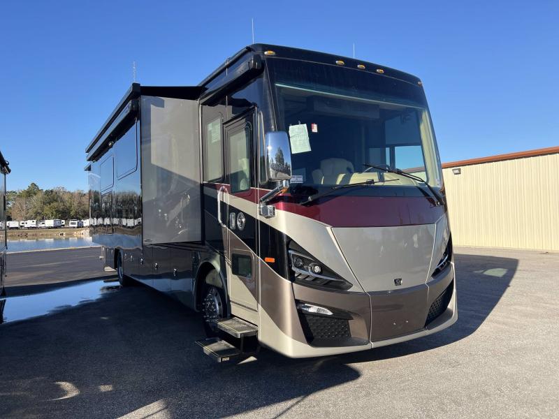 2021 Tiffin Motorhomes PHAETON 40 IH 2021 Tiffin Motorhomes PHAETON 40 IH