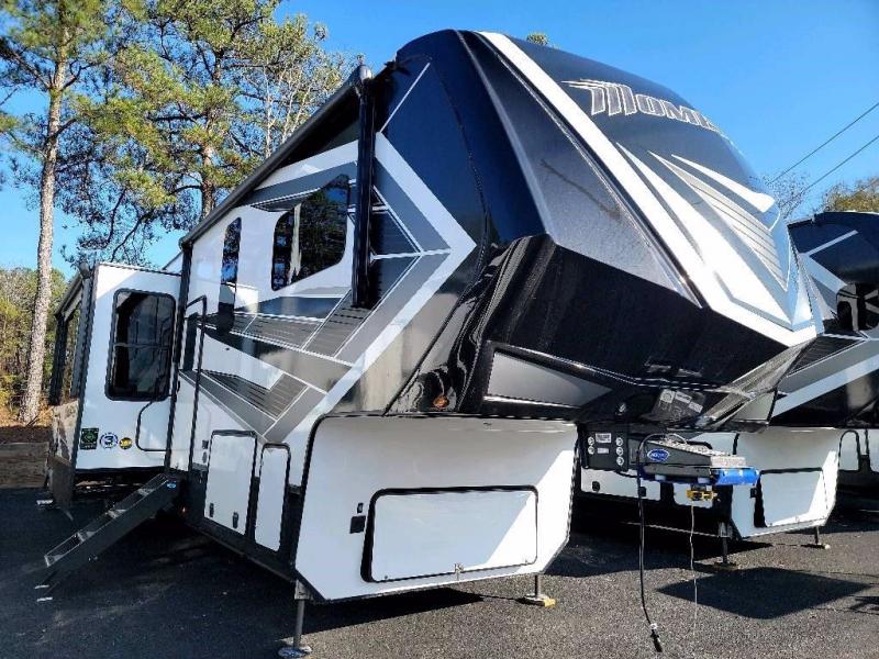 2022 Grand Design RV MOMENTUM 397TH-R 2022 Grand Design RV MOMENTUM 397TH-R