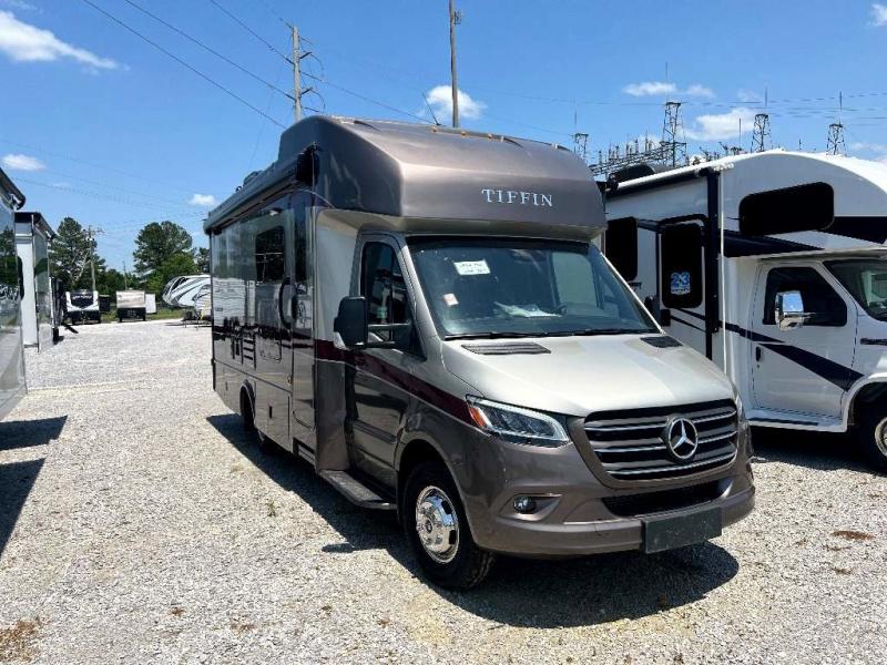 2022 Tiffin Motorhomes WAYFARER 25 RW 2022 Tiffin Motorhomes WAYFARER 25 RW