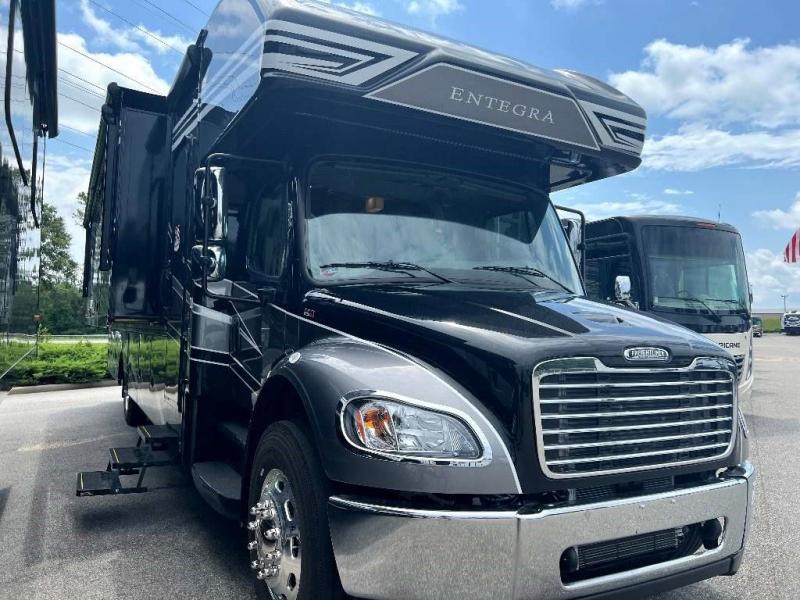 2023 Entegra Coach ACCOLADE 37M 2023 Entegra Coach ACCOLADE 37M