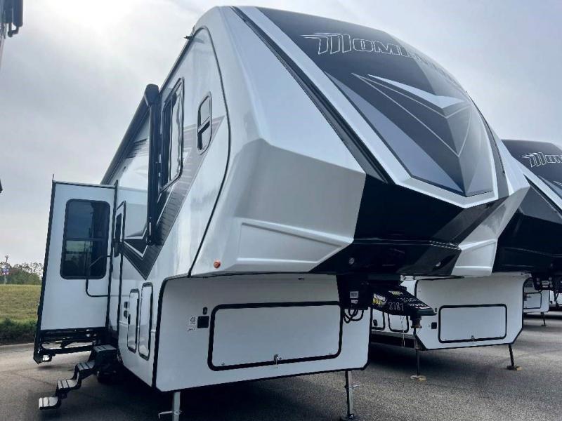 2023 Grand Design RV MOMENTUM 320G-R 2023 Grand Design RV MOMENTUM 320G-R