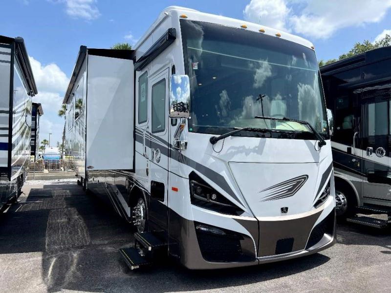 2022 Tiffin Motorhomes PHAETON 44 OH 2022 Tiffin Motorhomes PHAETON 44 OH