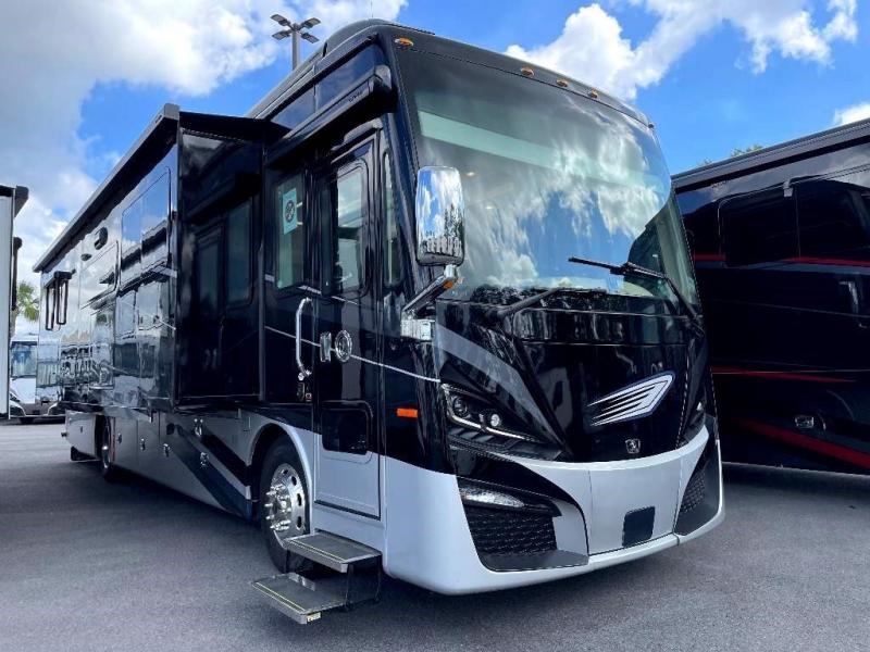 2022 Tiffin Motorhomes PHAETON 37 BH 2022 Tiffin Motorhomes PHAETON 37 BH