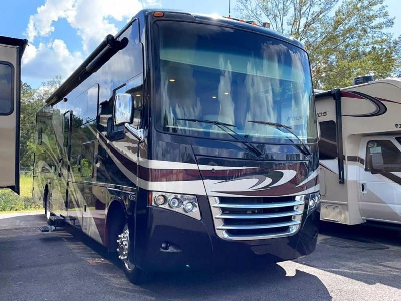 2017 Thor Motor Coach MIRAMAR 34.4 2017 Thor Motor Coach MIRAMAR 34.4