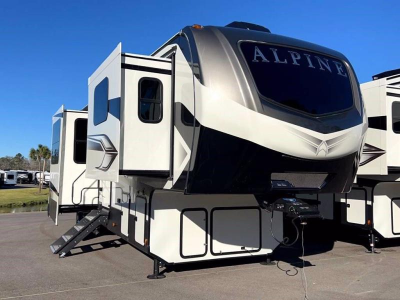 2022 Keystone RV ALPINE 3700FL 2022 Keystone RV ALPINE 3700FL