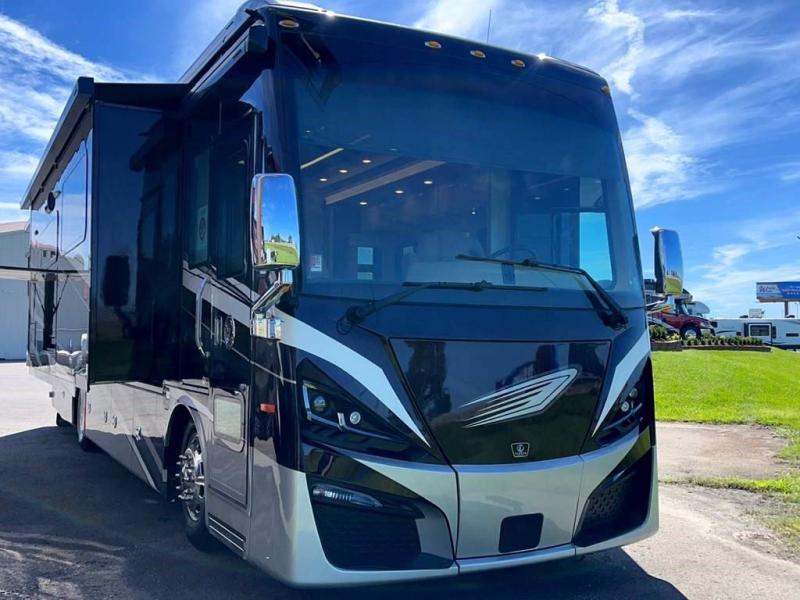 2022 Tiffin Motorhomes PHAETON 36 SH 2022 Tiffin Motorhomes PHAETON 36 SH