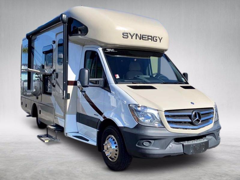 2016 Thor Motor Coach SYNERGY M24SP 2016 Thor Motor Coach SYNERGY M24SP