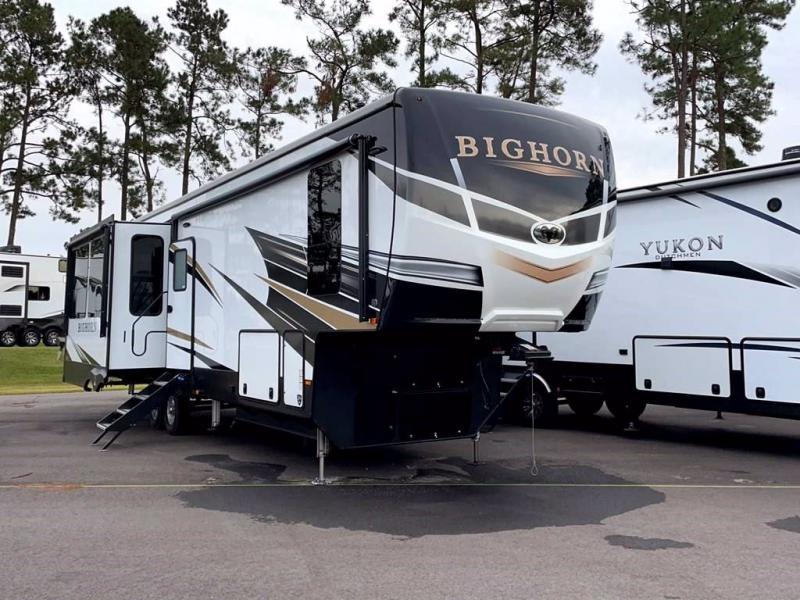 2022 Heartland RV BIGHORN 3502SB 2022 Heartland RV BIGHORN 3502SB