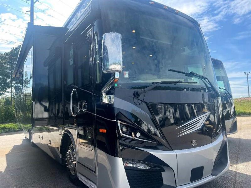 2023 Tiffin Motorhomes PHAETON 36 SH 2023 Tiffin Motorhomes PHAETON 36 SH