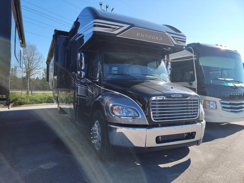 2022 Entegra Coach ACCOLADE 37M 2022 Entegra Coach ACCOLADE 37M