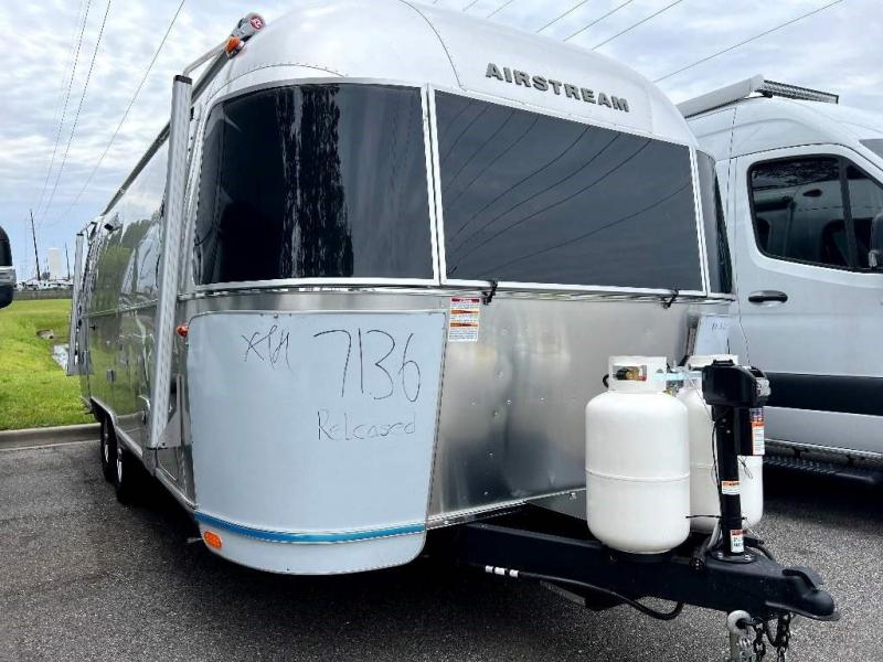 2023 Airstream INTERNATIONAL 25FB 2023 Airstream INTERNATIONAL 25FB