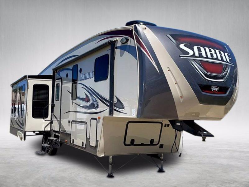 2015 Palomino SABRE 33CKTS 2015 Palomino SABRE 33CKTS