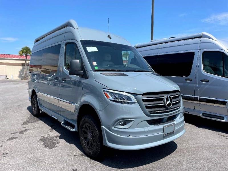 2023 Grech RV TURISMO -ION 4X4 D 2023 Grech RV TURISMO -ION 4X4 D