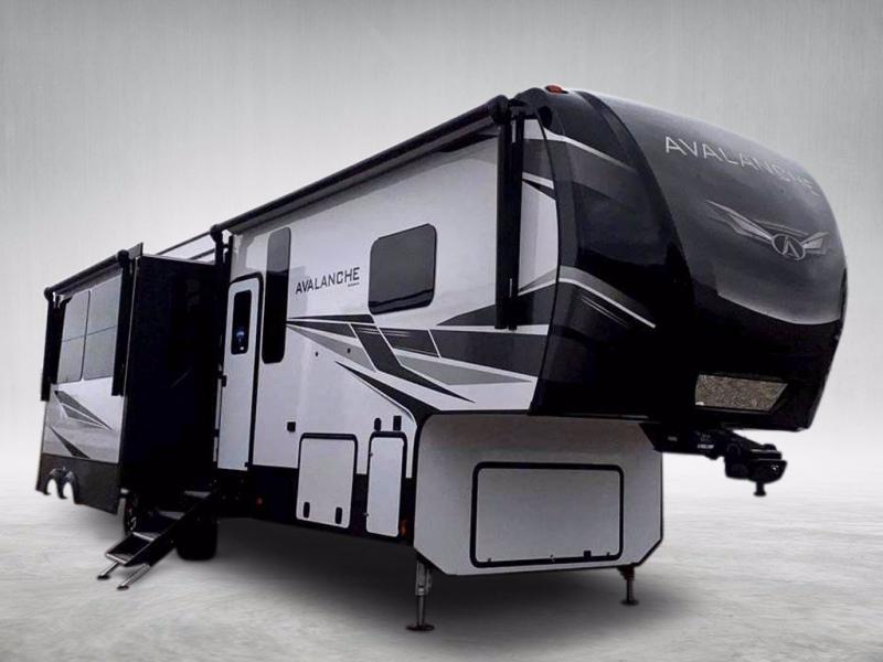 2021 Keystone RV AVALANCHE 395BH 2021 Keystone RV AVALANCHE 395BH