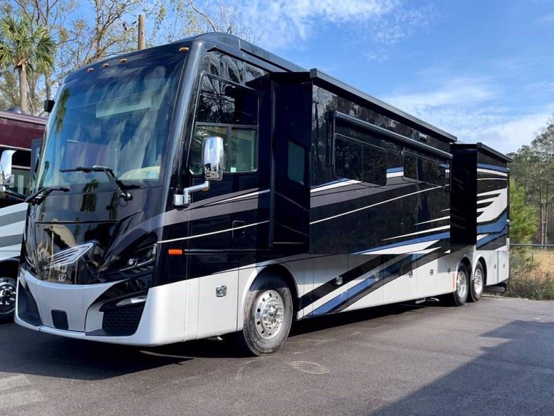 2022 Tiffin Motorhomes PHAETON 44 OH 2022 Tiffin Motorhomes PHAETON 44 OH