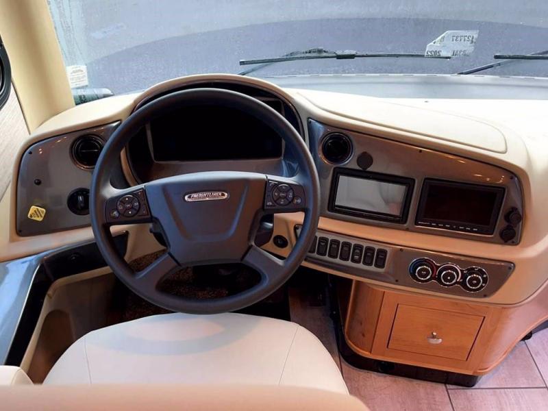 2022 Tiffin Motorhomes ALLEGRO RED 33 AL 2022 Tiffin Motorhomes ALLEGRO RED 33 AL