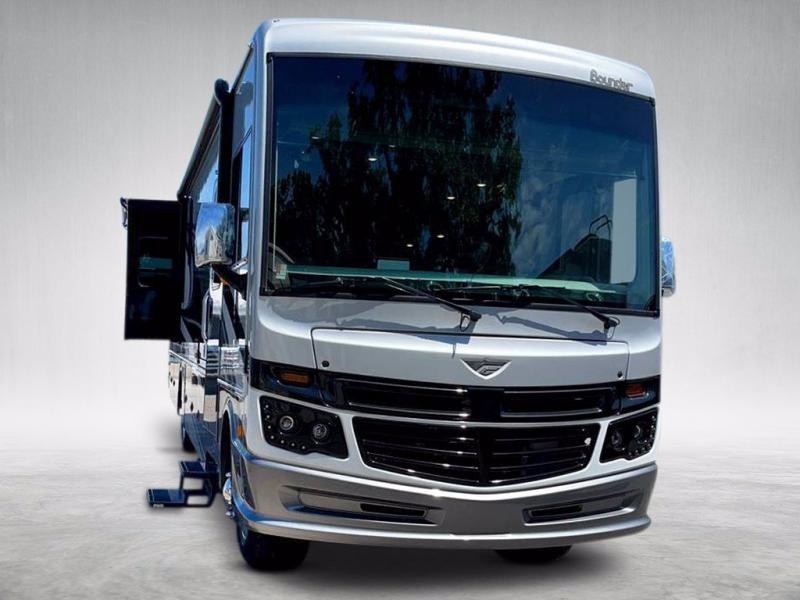 2021 Fleetwood RV BOUNDER 35K 2021 Fleetwood RV BOUNDER 35K