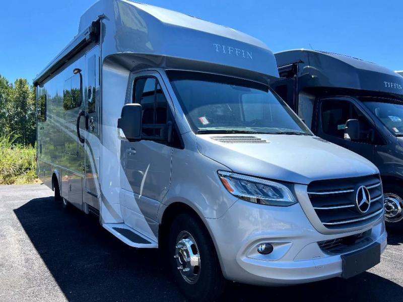 2023 Tiffin Motorhomes WAYFARER 25 TW 2023 Tiffin Motorhomes WAYFARER 25 TW