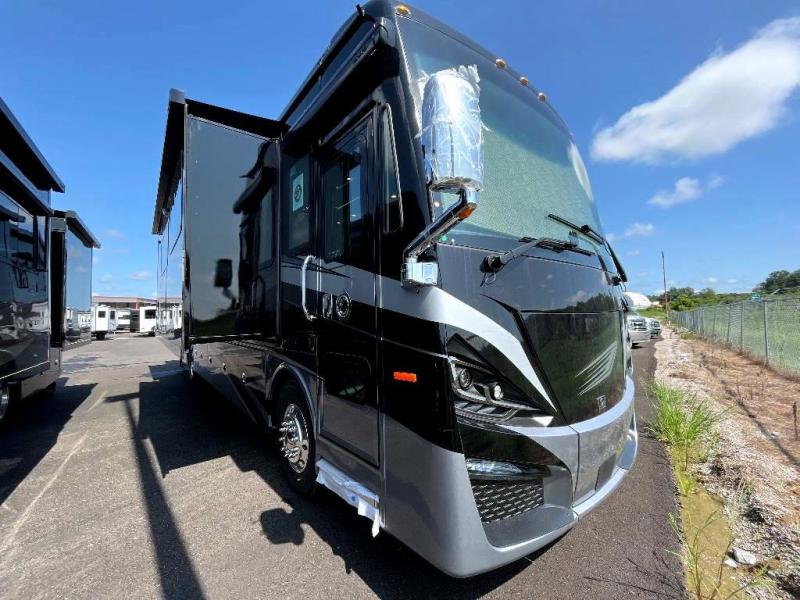 2023 Tiffin Motorhomes PHAETON 40 IH 2023 Tiffin Motorhomes PHAETON 40 IH
