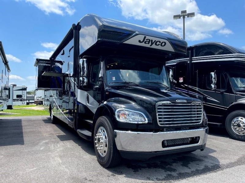 2022 Jayco SENECA 37K 2022 Jayco SENECA 37K