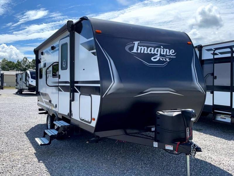 2022 Grand Design RV IMAGINE 17MKE 2022 Grand Design RV IMAGINE 17MKE