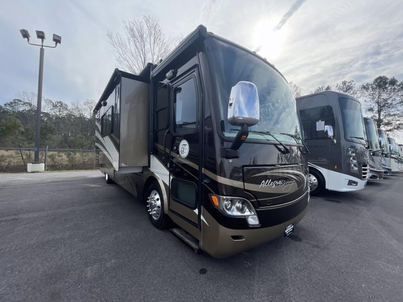 2013 Tiffin Motorhomes BREEZE 32BR 2013 Tiffin Motorhomes BREEZE 32BR