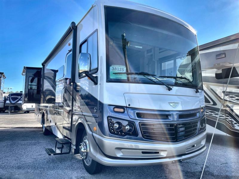 2022 Fleetwood RV BOUNDER 33C 2022 Fleetwood RV BOUNDER 33C