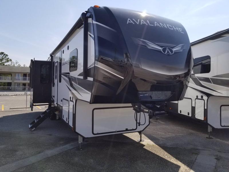 2021 Keystone RV AVALANCHE 338GK 2021 Keystone RV AVALANCHE 338GK