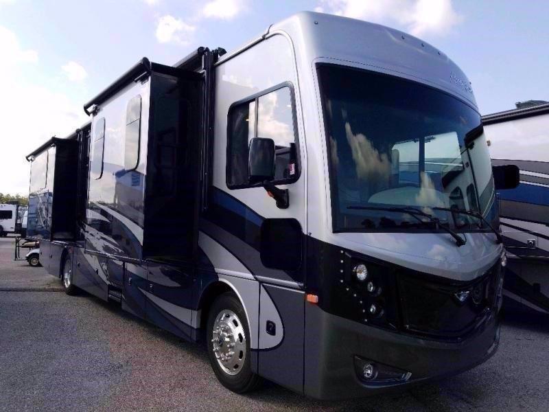 2021 Fleetwood RV PACE ARROW 35S 2021 Fleetwood RV PACE ARROW 35S