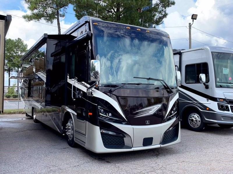 2022 Tiffin Motorhomes PHAETON 36 SH 2022 Tiffin Motorhomes PHAETON 36 SH