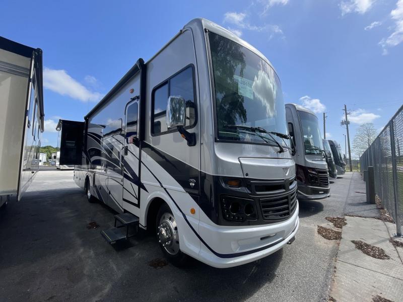2022 Fleetwood RV BOUNDER 33C 2022 Fleetwood RV BOUNDER 33C