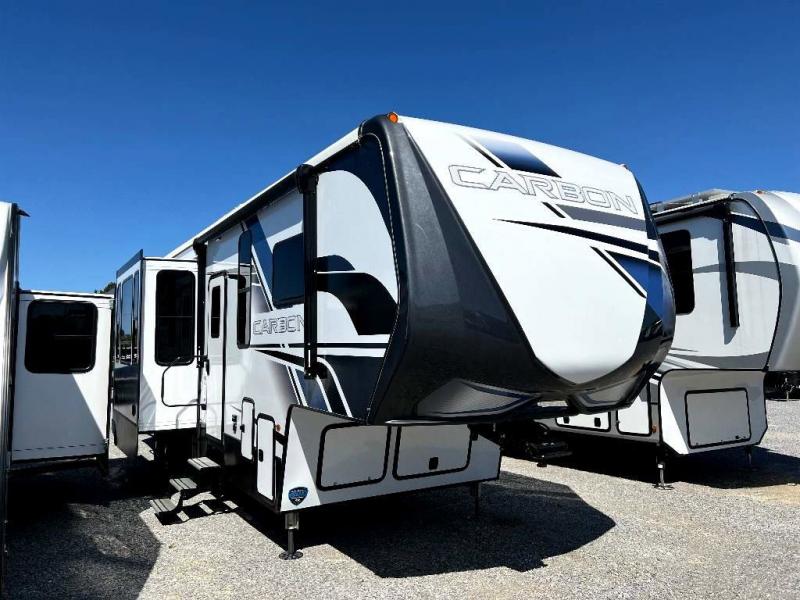 2022 Keystone RV CARBON 348 2022 Keystone RV CARBON 348
