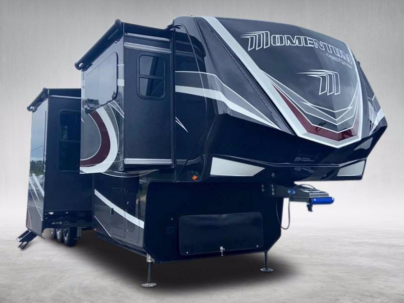2021 Grand Design RV MOMENTUM 376THS-R 2021 Grand Design RV MOMENTUM 376THS-R