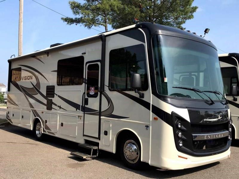 2022 Entegra Coach VISION 29F 2022 Entegra Coach VISION 29F