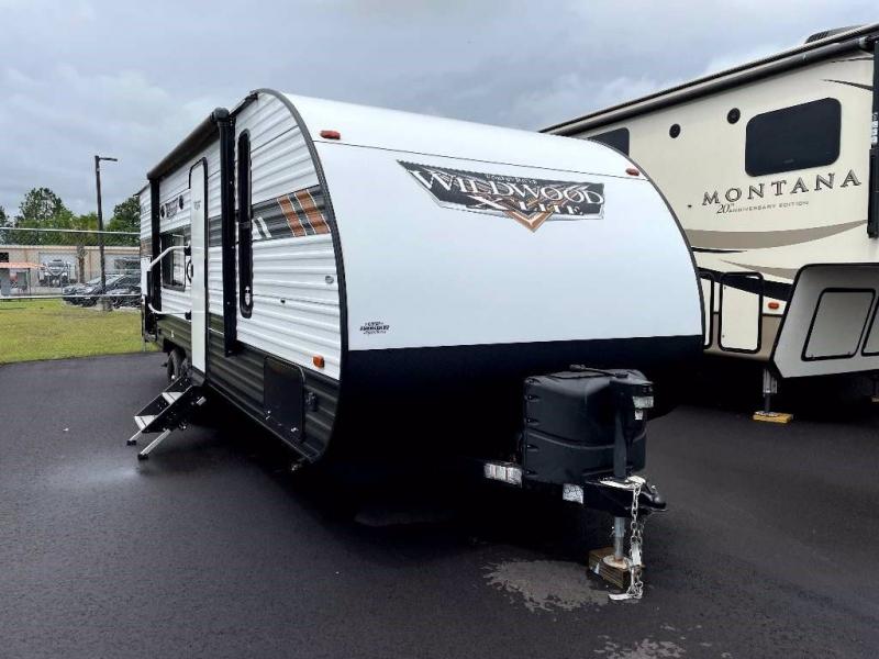 2020 Forest River WILDWOOD 261BHXL 2020 Forest River WILDWOOD 261BHXL