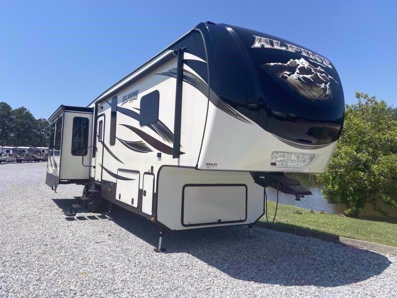 2016 Keystone RV ALPINE 3511RE 2016 Keystone RV ALPINE 3511RE