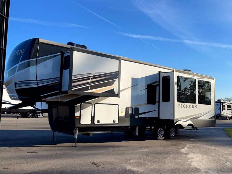 2021 Heartland RV BIGHORN 3120RK 2021 Heartland RV BIGHORN 3120RK