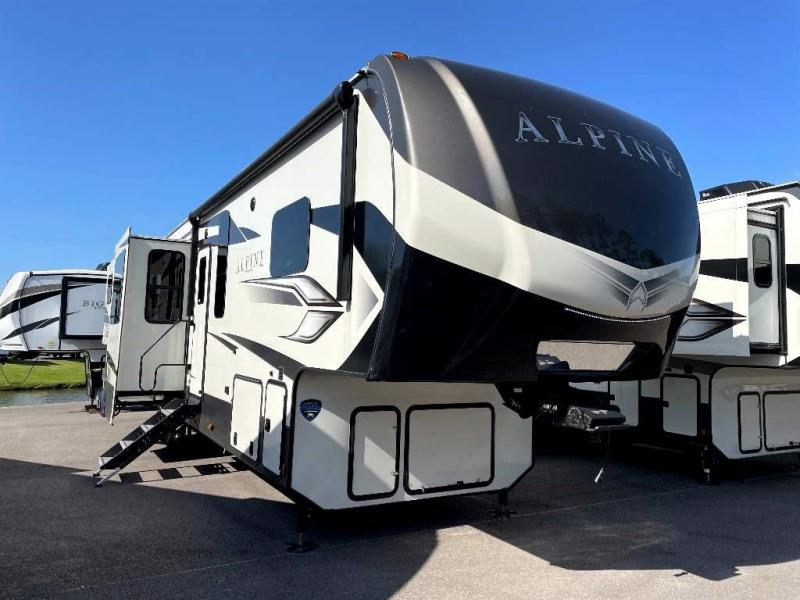 2022 Keystone RV ALPINE 3850RD 2022 Keystone RV ALPINE 3850RD