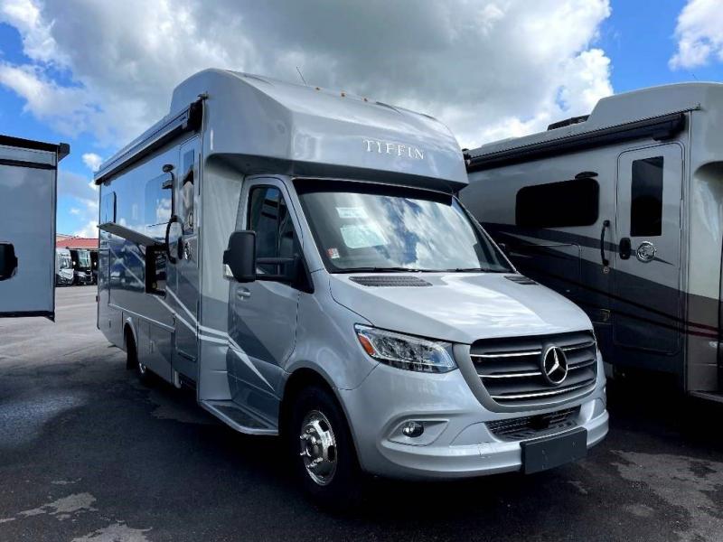 2023 Tiffin Motorhomes WAYFARER 25 LW 2023 Tiffin Motorhomes WAYFARER 25 LW