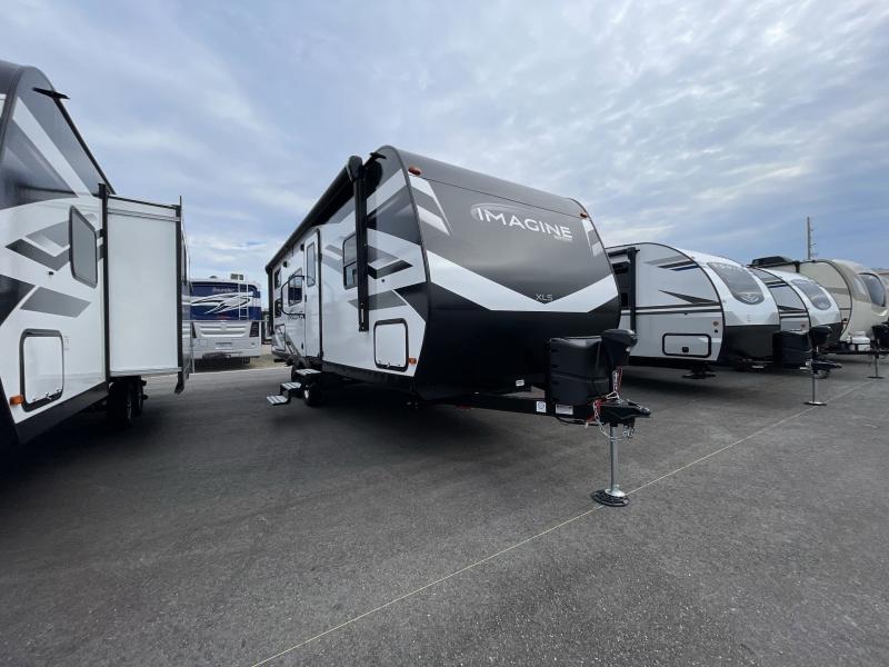 2022 Grand Design RV IMAGINE 23BHE 2022 Grand Design RV IMAGINE 23BHE