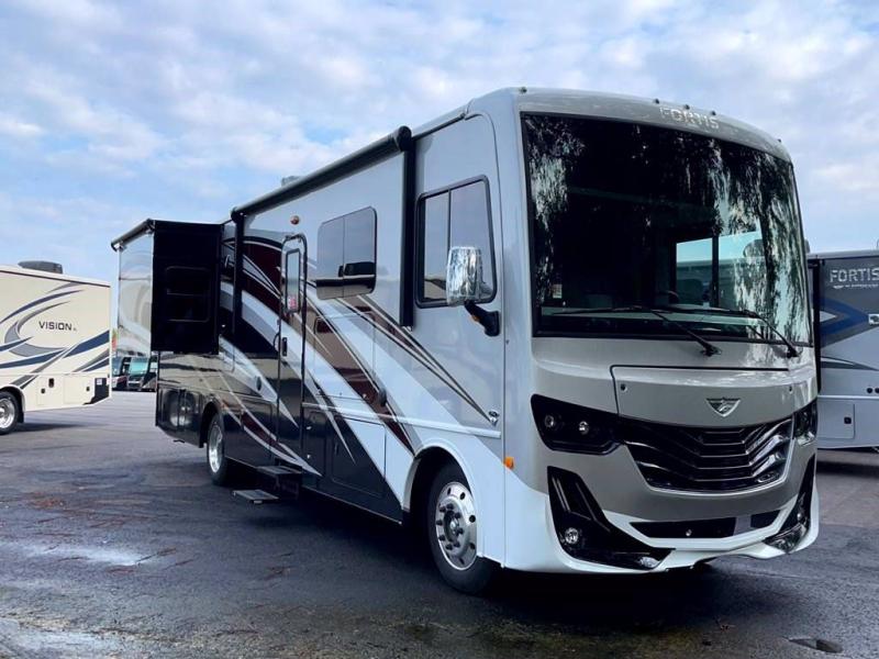 2022 Fleetwood RV FORTIS 33HB 2022 Fleetwood RV FORTIS 33HB
